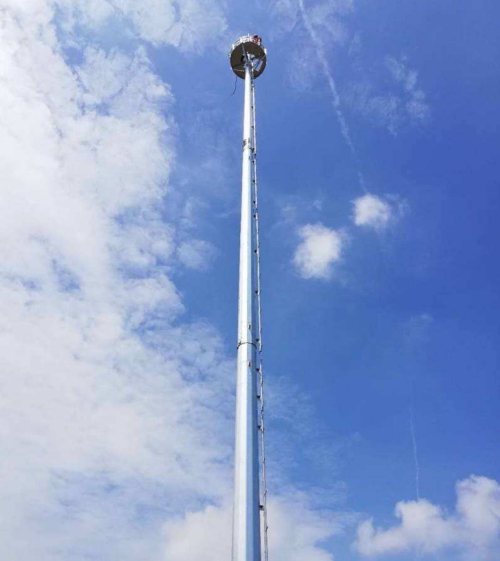 攝像機監控塔